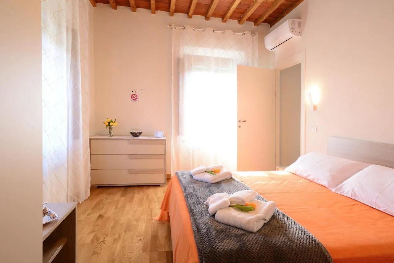 Dimora F F Famiglia Fanucchi Villa Lucca